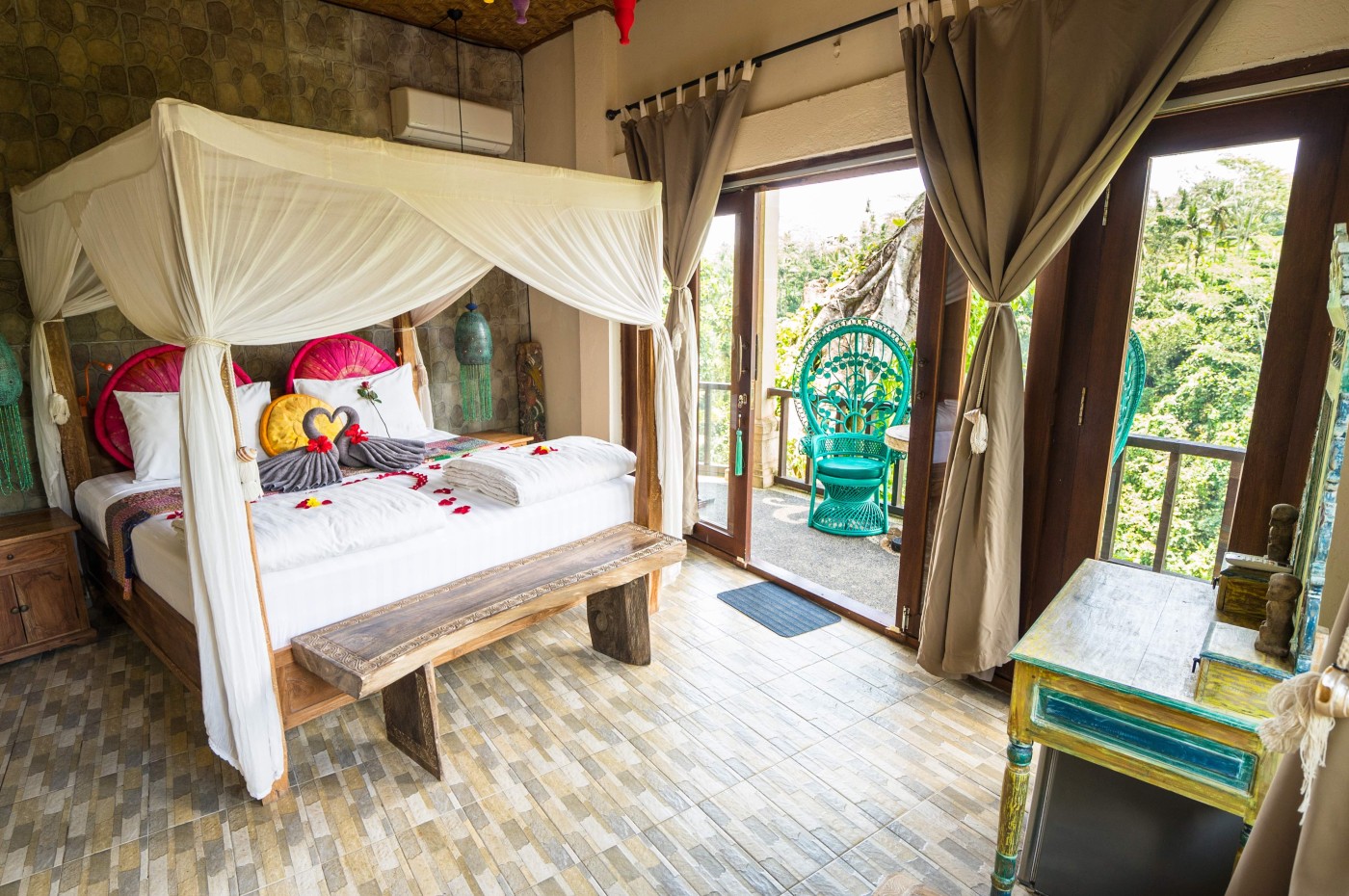 Villa Kalisat, Ubud, Bali, Indonesia